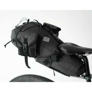 7Roads 18L Seat pack with mini rack - Black