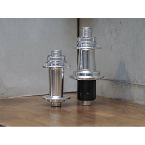 VLCmade RC27DB CENTER LOCK REAR HUB, 32H, POLISH SILVER