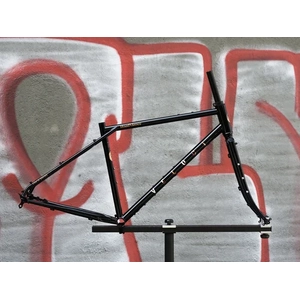 Veloci RoadMance Frame Set (incl Carbon Fork) XL530 Gloss Black
